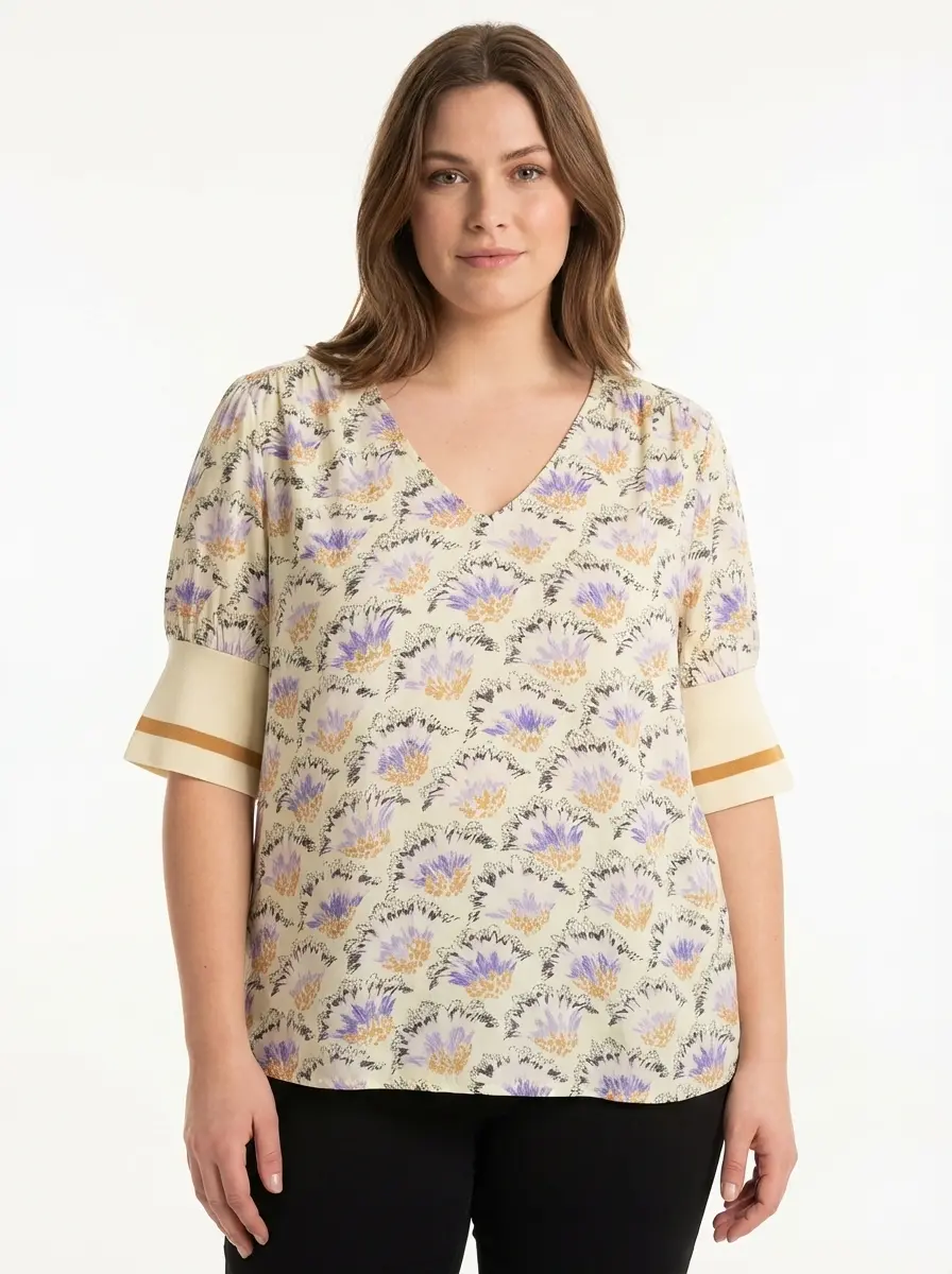 Floral print blouse on female model